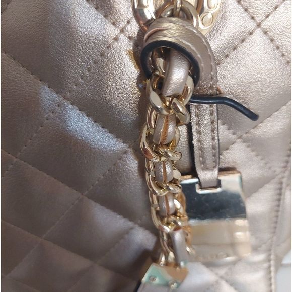 Aldo Quilted Shoulder Bag with Chain Strap - Picture 12 of 12